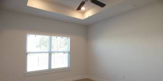 4-Bedroom Home - Community Pool Gallery 13