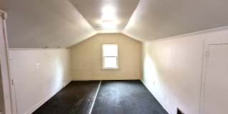 Oakview Elementary, 1042 Ada 3 bedroom house with basement Gallery 9