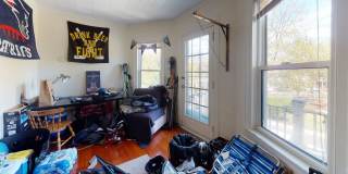 Charming Coolidge Corner Apt w Heat and Hot Water Inc.  Pro Managed Gallery 10