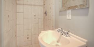 42451 MAGELLAN Square Gallery 39