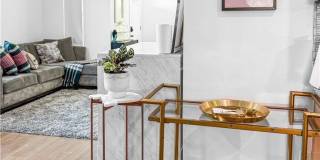 1521 W 37th Place Gallery 13