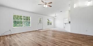 Charming Navarre Home with Large Lot & Holley by the Sea Amenities! Gallery 7
