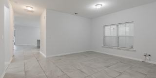1492 AUTUMN PINES Drive Gallery 8