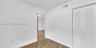 12370 SW 52nd St Gallery 26