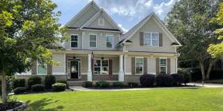 Gorgeous 4 bedroom 3.5 bath home in desirable River Rock Community Gallery 1