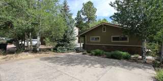 Spacious 3BR home Near NAU | New Carpet + Parking for 3 Vehicles Spacious 3BR home Near NAU | New Carpet + Parking for 3 Vehicles Gallery 1