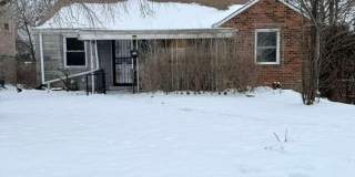 Spacious and beautifully updated 3-bedroom, 1.5-bath Gallery 1