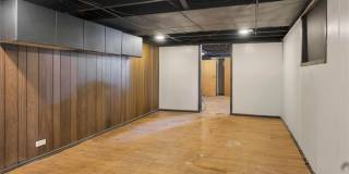 3915 Schiller Place Gallery 19