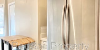 348 Llewellyn Mews Gallery 7