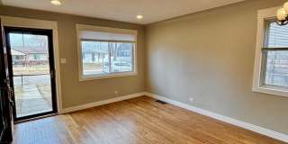 Spacious Denver 3BR Home with Easy Access to Transit & Outdoors! Available 9/10/2026 Gallery 6