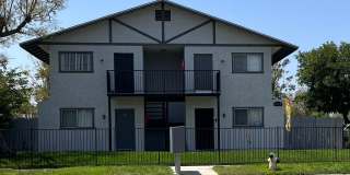 Warren St. Family Village Gallery 3