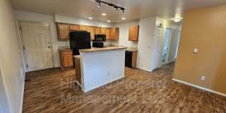 1020 NE B St Gallery 6