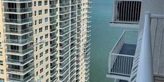 1200 Brickell Bay Dr unit 3104 (A11942118) Gallery 1