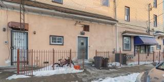 134 VAN HORNE ST Gallery 8