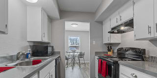 Maverick on Maurine Apartments Gallery 8