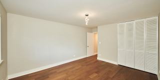 7074 N RIDGE Boulevard Gallery 21