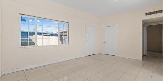 2204 S 15th Street Gallery 7