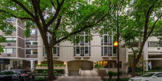 1340 N Dearborn St Gallery 17