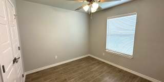 5202 White Rose Dr Gallery 16