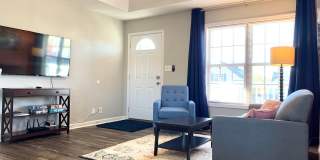 556 Oakmont Dr - Fully Furnished Gallery 3