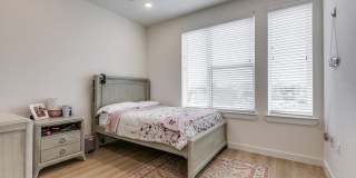 LUXURY 3-BEDROOM TOWNHOUSE AT GRAYSON HOUSE Gallery 31