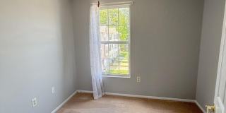 9424 SEA BREEZE Court Gallery 22