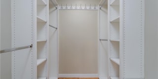 4949 Kingston Way Gallery 23