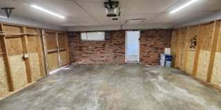 *Coming Available In August* Compeltely Remodeled 3 Bedroom 3 Bathroom Gallery 48