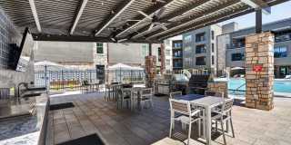 Refinery at Pointe17 Gallery 4