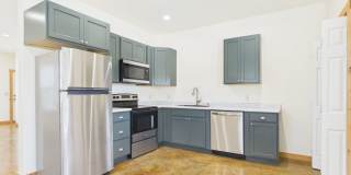 MOVE-IN SPECIAL: 2 Weeks Free + No App Fee! New 2BR Duplex Near Downtown Gallery 1