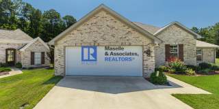 4 Bed/2 Bath Home in Pearl in Silver Ridge 4 Bed/2 Bath Home in Pearl in Silver Ridge Gallery 7