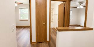 Ellis Avenue Duplex Gallery 9