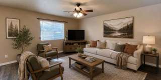 Gorgeous 3 Bedroom Home in Northeast CO Springs! Gallery 4