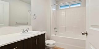 Breckenridge Apartments Gallery 34
