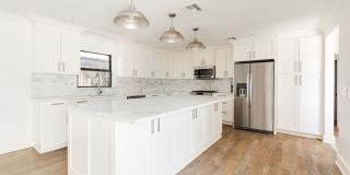 Beautiful Home in Nichols Hills + 3 bedrooms Gallery 11