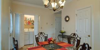 Beautiful 2BR/1.5BA home in a prime location within walking distance to West End and Vanderbilt University. Gallery 21