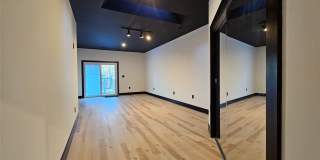 1002 Crawford Road Gallery 1