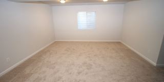 Brand new 3bdr 3bath duplex walking distance to Downtown Colorado Springs Gallery 17
