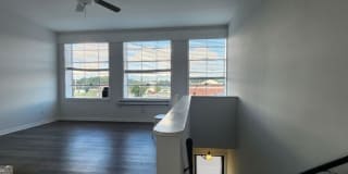 16 S East Street Gallery 1