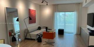 50 Menores Ave Gallery 6