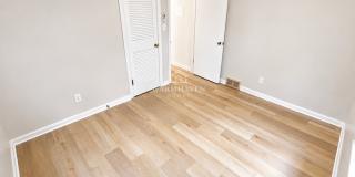302 North Pershing Avenue Gallery 13