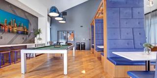 Martingale Gallery 28