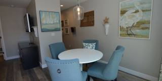 Charming Studio Guest house: Furnished Vacation Rental Gallery 6