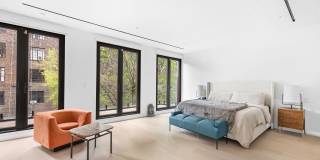 442 West 22nd Street Gallery 12
