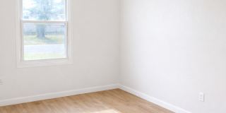 LIMITED TIME**1/2 OFF DEPOSIT** Gallery 7