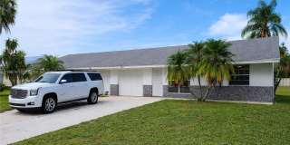 4311 SE Geneva Dr Gallery 1