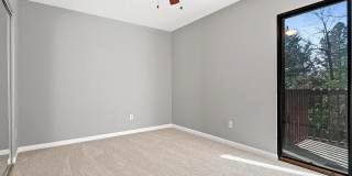 Room in 3 Bedroom Home at Finley Forest Dr Gallery 7