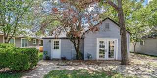982 W Tarleton Street Gallery 1