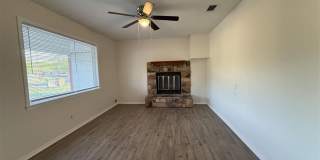 Charming 4‑Bed Home — Freshly Rehabbed AVAILABLE NOW! Gallery 6