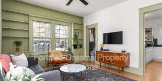 915 N Eugene St Gallery 16